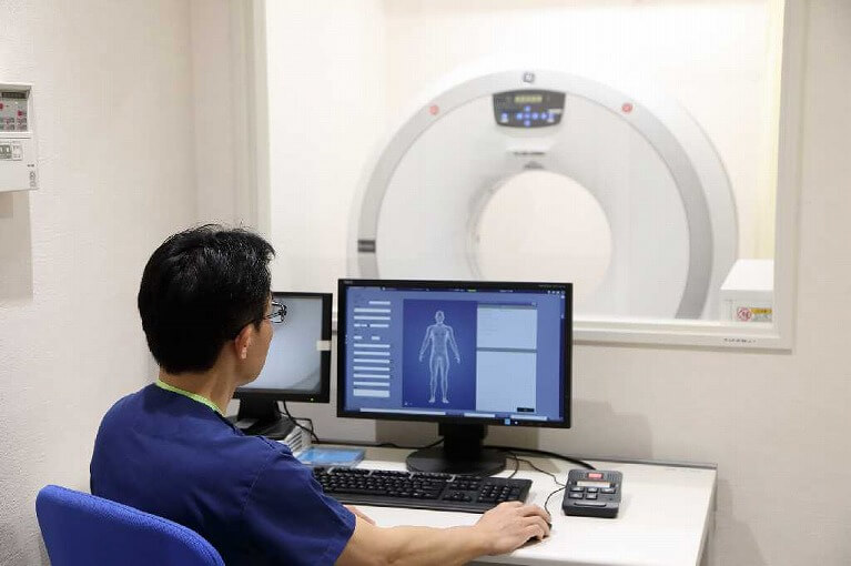 がん診療における「専門的検査と適切な治療のご提案」